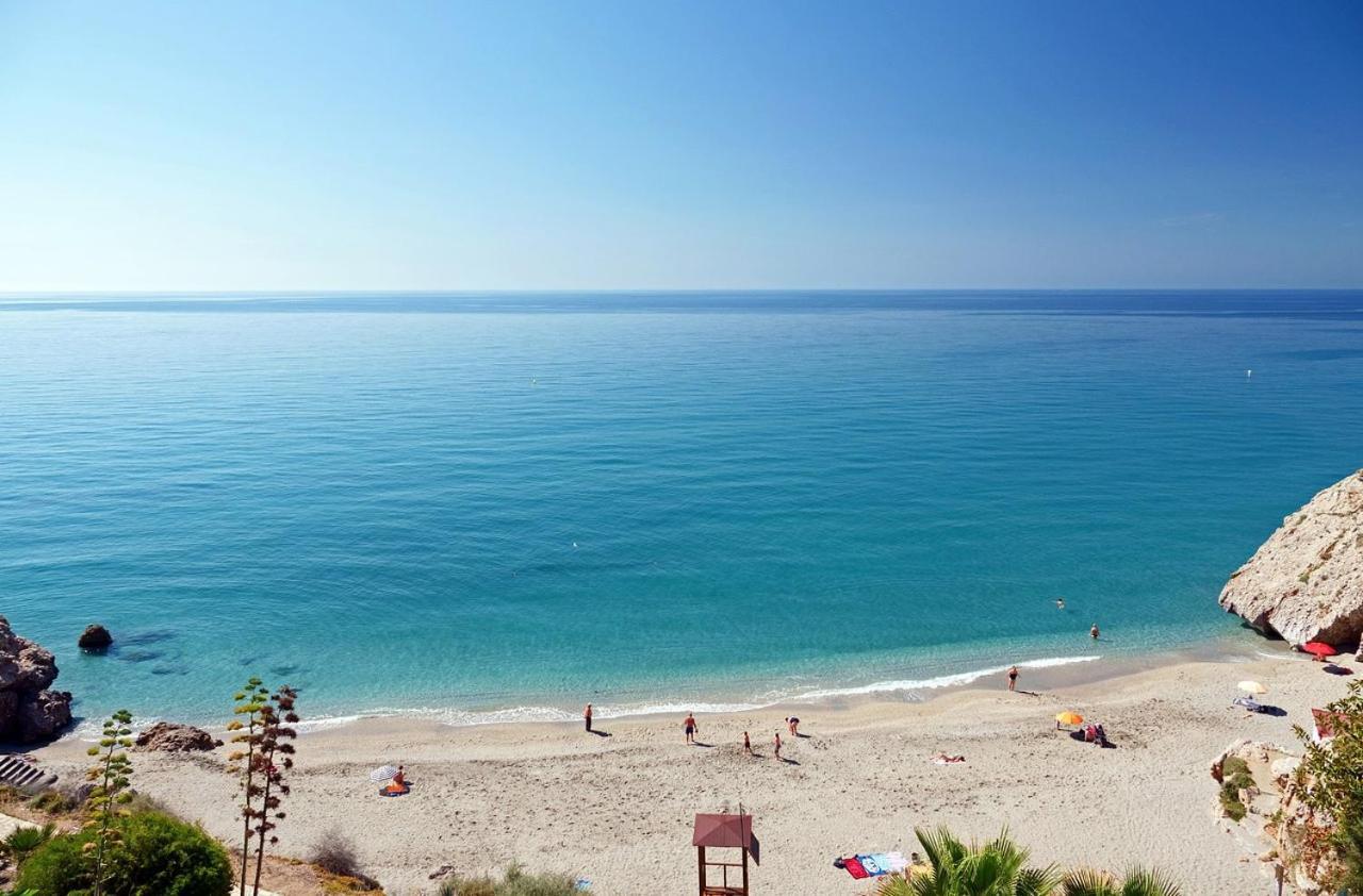 Nerja Apartamento Centro Exterior photo